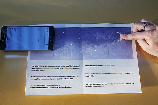 Communication NFC avec papier PaperTouch